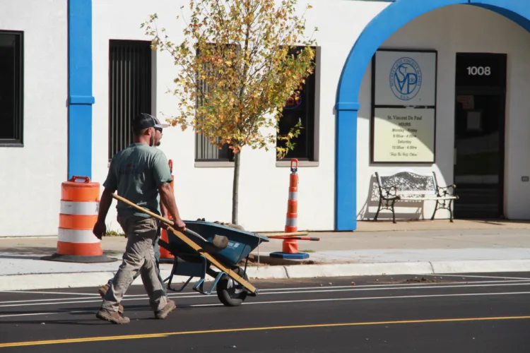Streetscape gets finishing touches